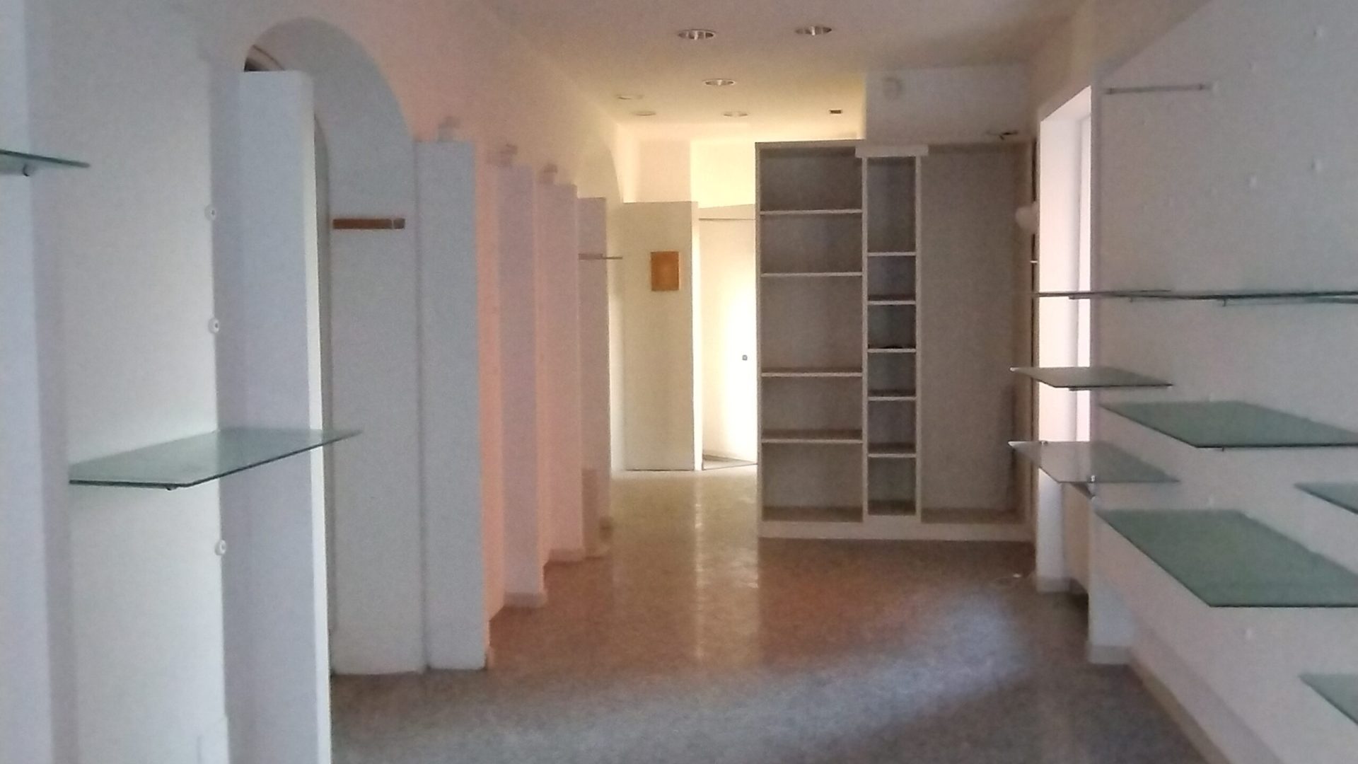 negozio-affitto-belluno (1)