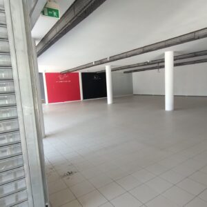 Locale Commerciale a Feltre di 280 mq Fronte Stazione con Ottima Visibilità